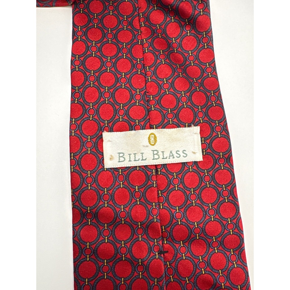 Bill Blass Mens Silk Necktie Red Navy Blue Gold Geometric Chain Link Pattern - Picture 3 of 5